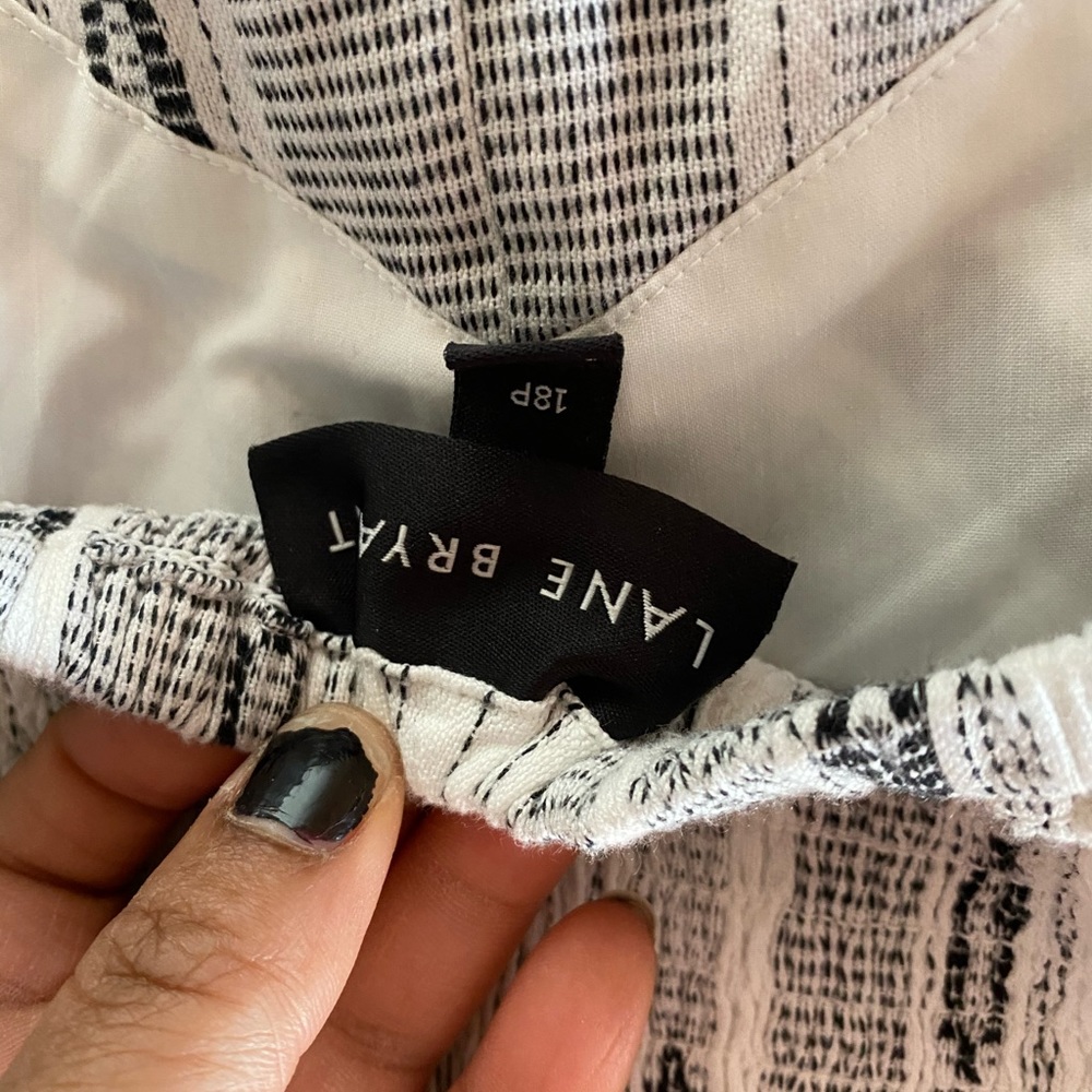 Black white Romper (R4) - Picture 6 of 7